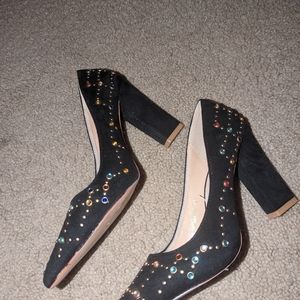 Ladies shoes